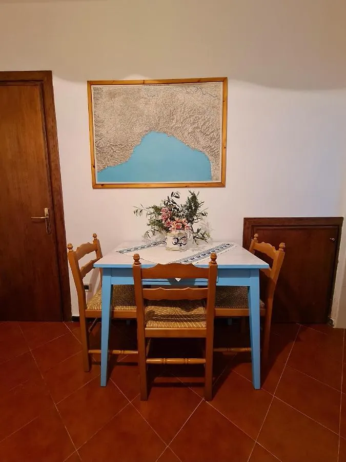 Villa Il Borgo di Ra San Salvatore  Casa vacanze San Salvatore (Genoa)